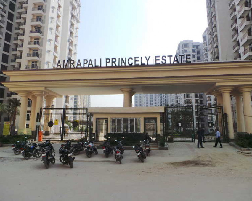 Amrapali Princely Estate