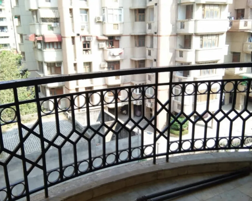 Beverly Park Apartments