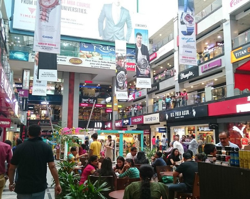 MGF Metropolis Mall