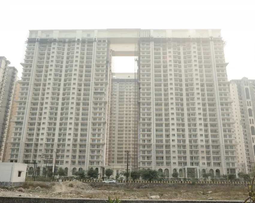 Mahagun Mirabella Highrise