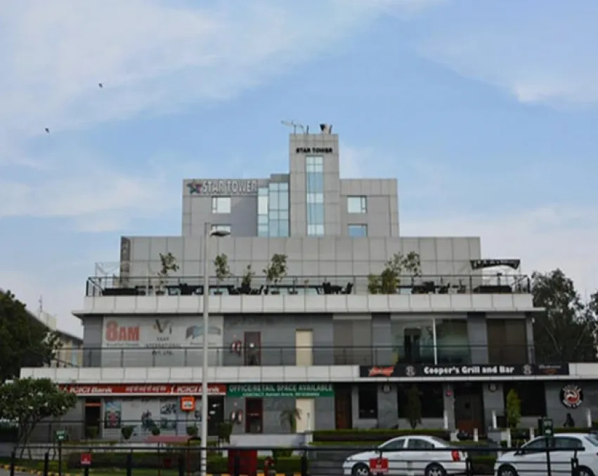 DLF Star Tower